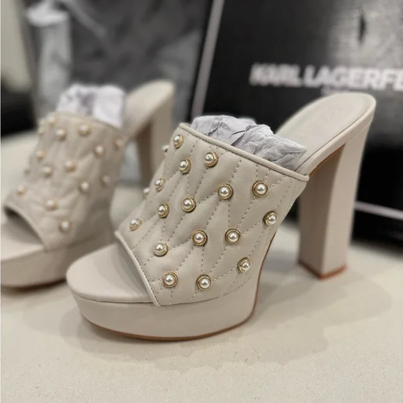 Pearl quilted heels - Picture 2 of 4